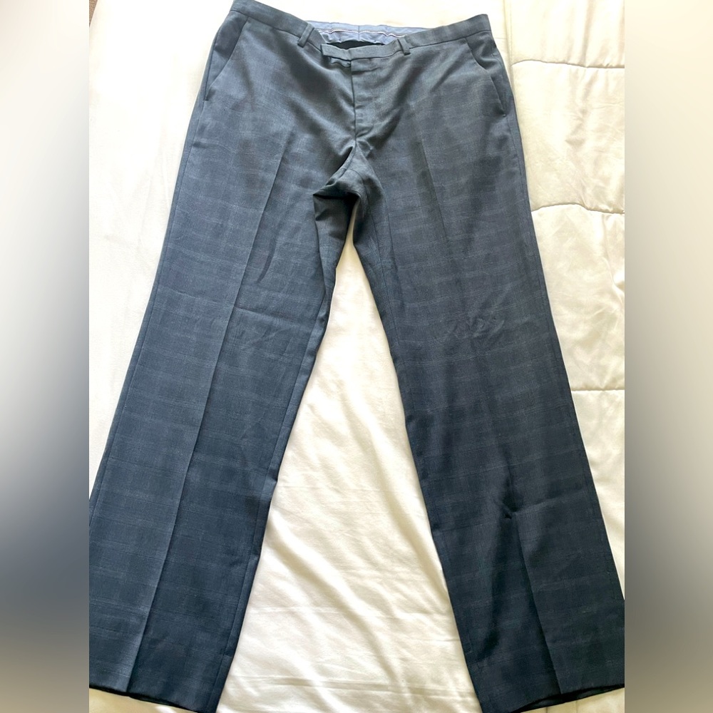 Mens Hugo Boss Pants- 38/32